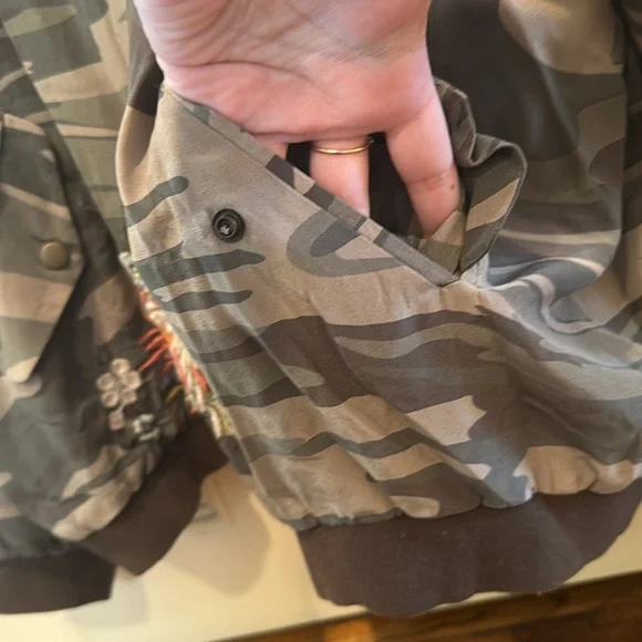 Johnny Was Embroidered Bomber Jacket - Picture 4 of 8